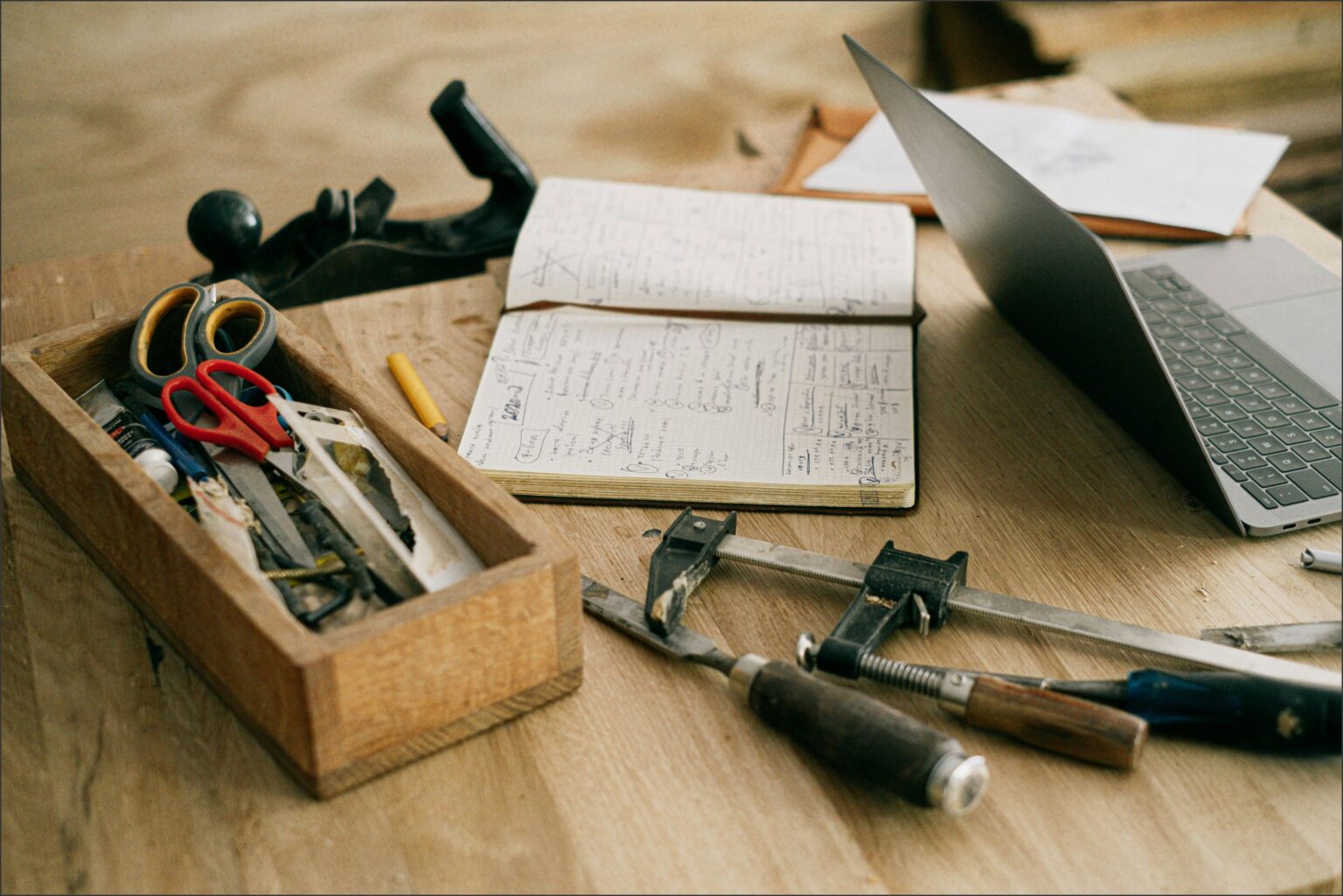 Carpentry & Wood Quantities Takeoff and Estimates